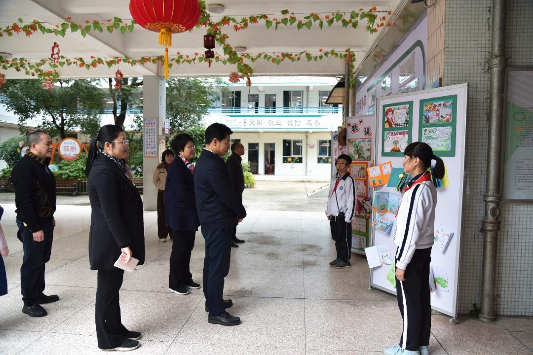 启航新征程，十四万师生逐梦新程 —— 丽日小学与龙湖教育共谱新篇